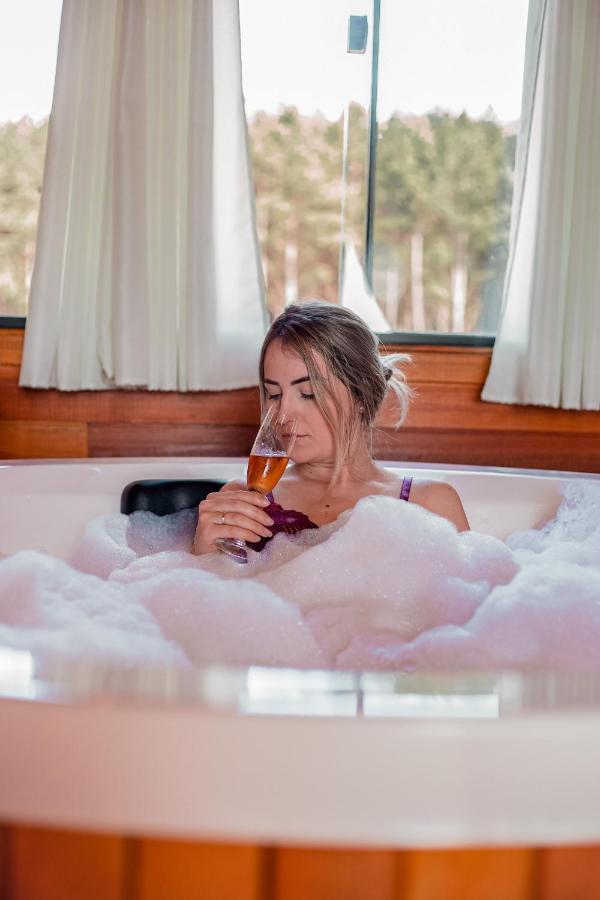 Cabanas Doce Recanto • Chalé com jacuzzi Bom Retiro  Exterior foto
